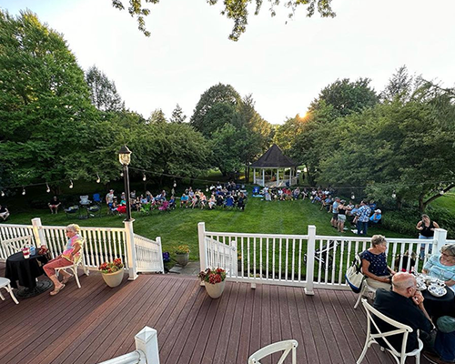 Saying Goodbye to Summer: Planning End-of-Season Events at Chef's Event Center & Party House